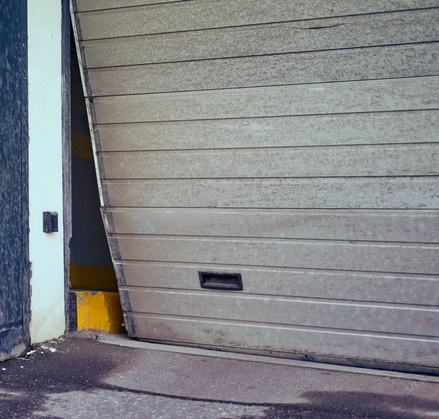 Emergency garage door repair